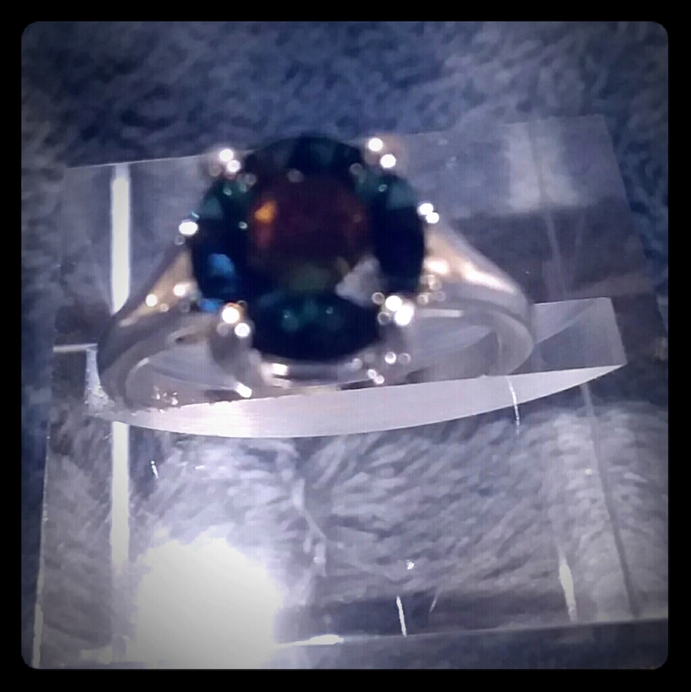 GENUINE SWAROVSKI CRYSTAL RING